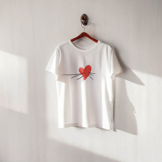 Tricou Unisex Inima Mustati - Alb